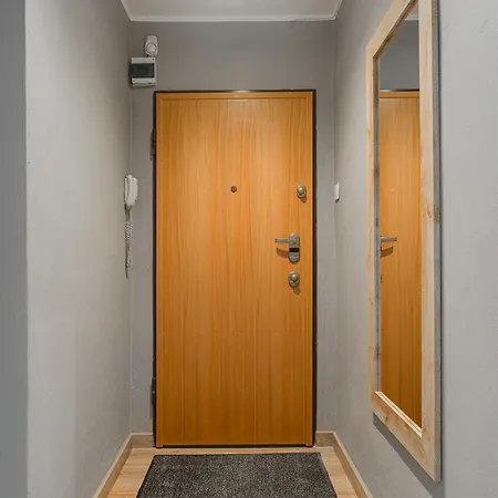 P&o Gierymskiego アパート ワルシャワ