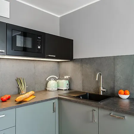 アパート P&o Gierymskiego ワルシャワ